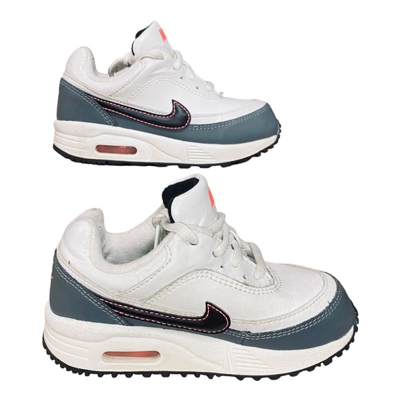 Nike Toddler Shoes - Picture 1 of 8